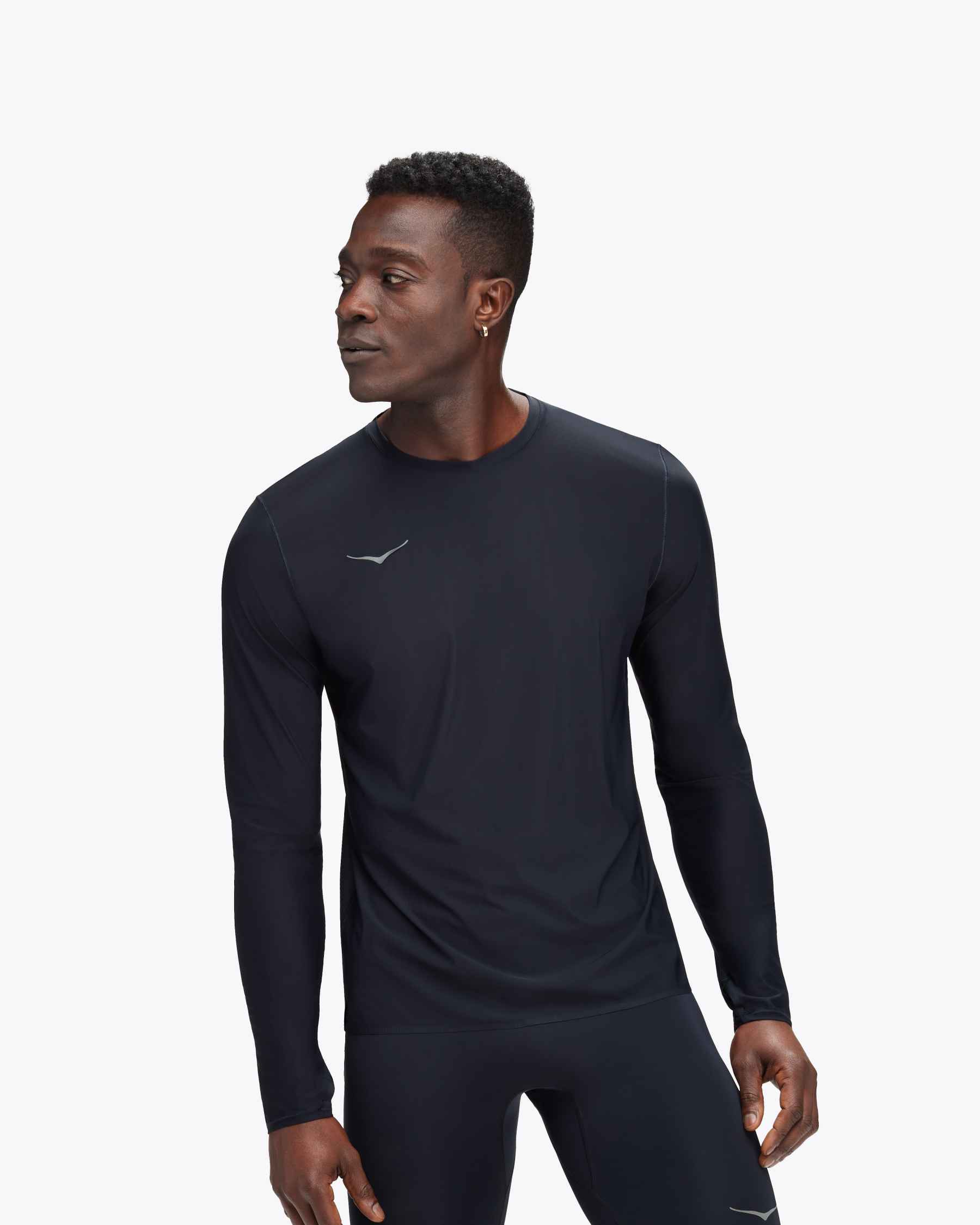 1151072-BLK_01.jpg Airolite Run Long Sleeve - Image 1