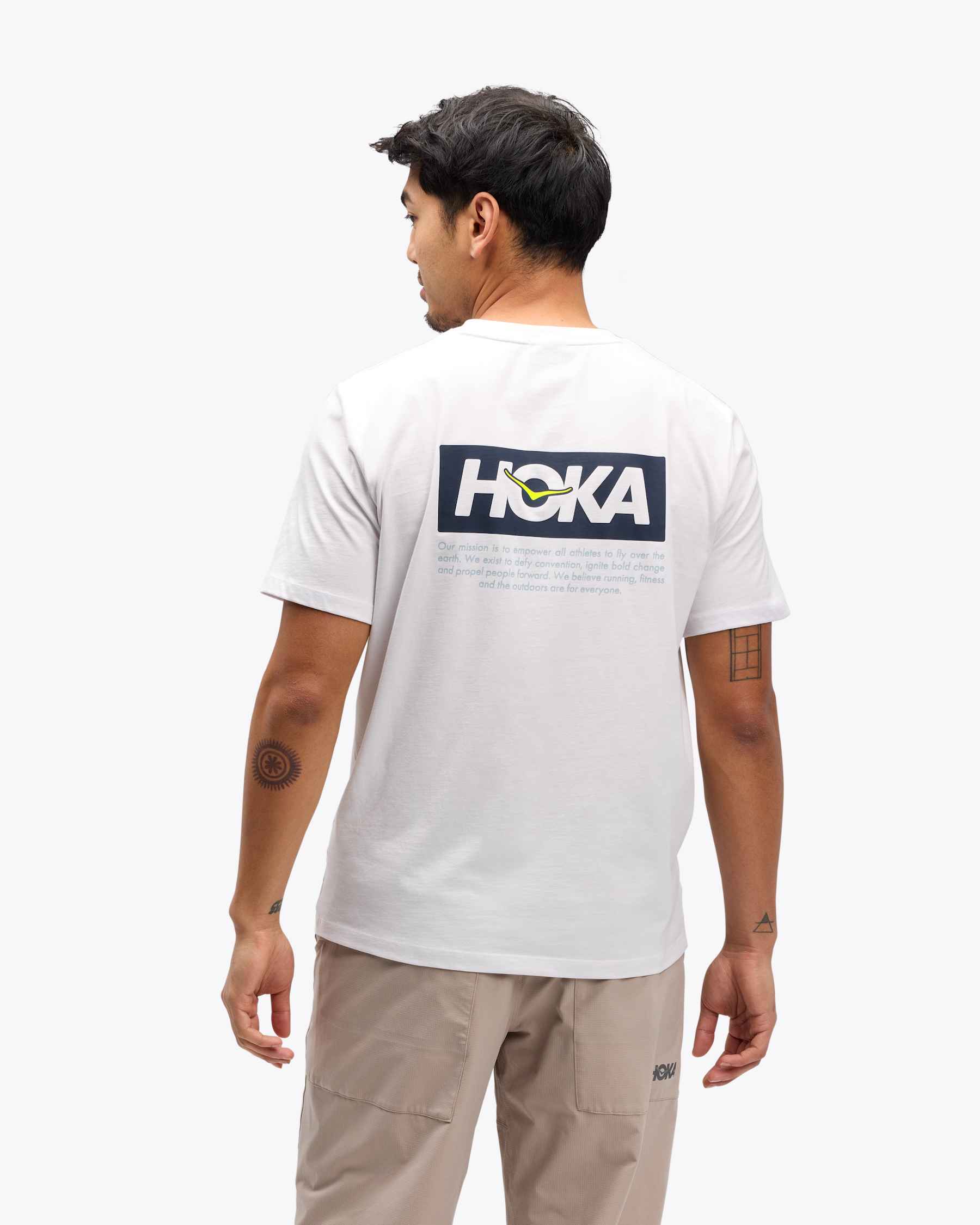 1164970-WHT_02.jpg Hoka Manifesto Short Sleeve Tee - Image 2